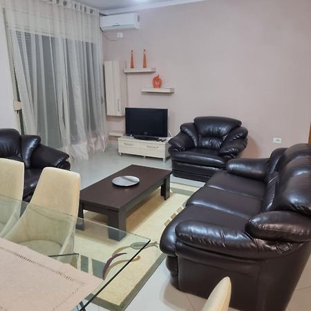 Alex Apartment Vlorë Exterior foto